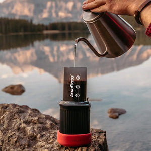 AeroPress Go Coffee Maker Kaffeebereiter neu, Kaffeezubereitung unterwegs mit Wasserkessel