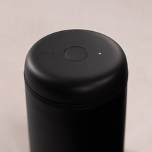 Load image into Gallery viewer, Fellow Electric Atmos Canister Vakuum Aufbewahrungsdose für Kaffeebohnen