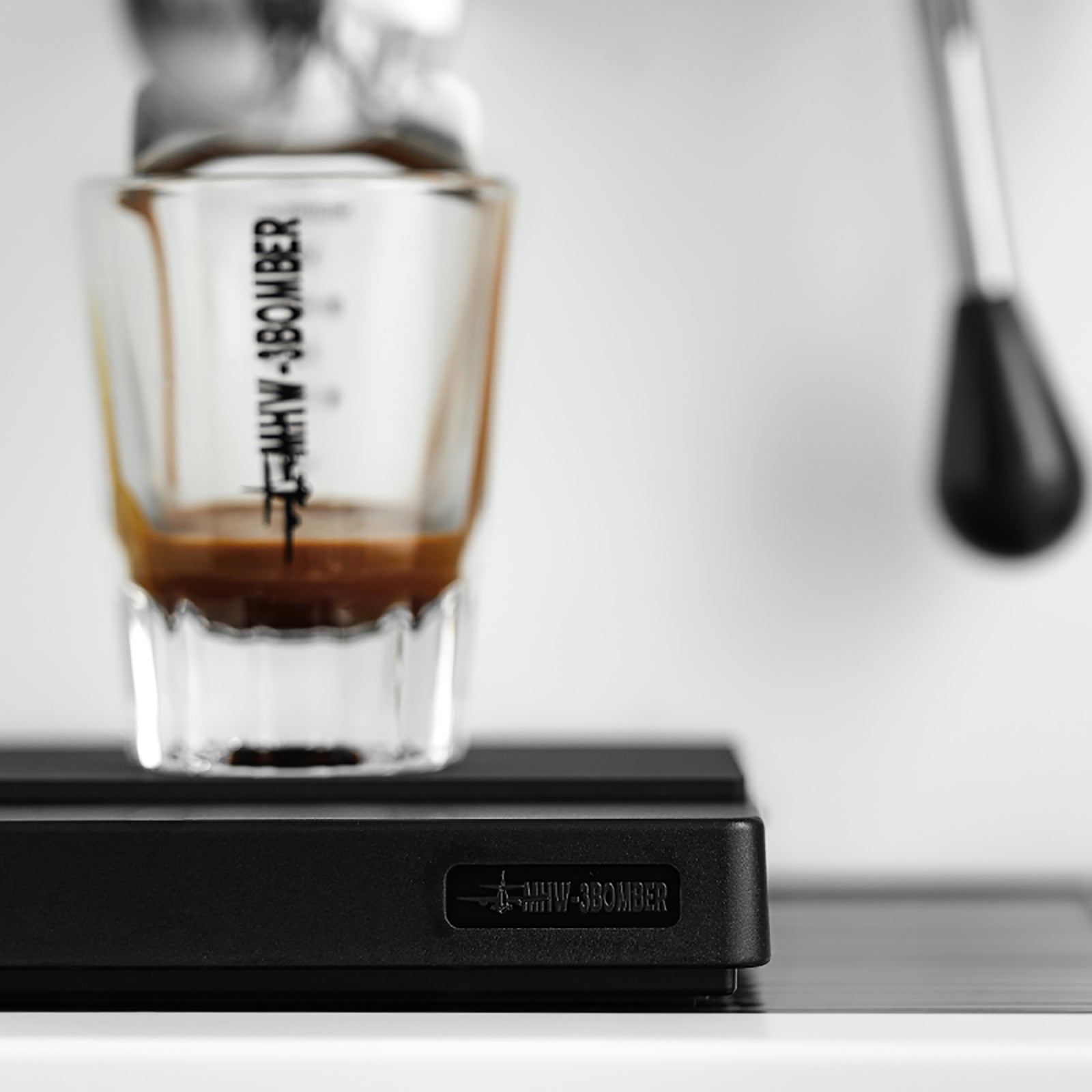 MHW-3BOMBER Cube Coffee Scale 2.0 Mini Digitale Waage mit USB-C Black