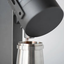 Laden Sie das Bild in den Galerie-Viewer, Acaia Orbit Single Dose elektrische Kaffeemühle mit Dosierbecher