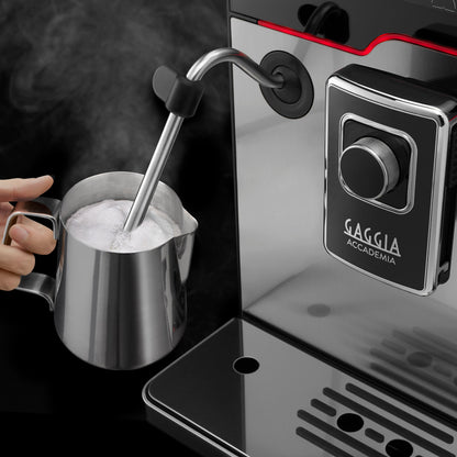 Gaggia Accademia Kaffeevollautomat Edelstahl, Milch aufschäumen mit Dampflanze