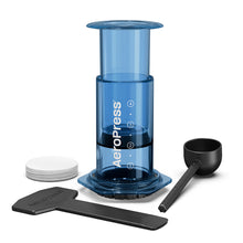 Load image into Gallery viewer, AeroPress Clear Kaffeebereiter Clear Blue, Lieferumfang