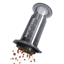 Load image into Gallery viewer, AeroPress Original Kaffeebereiter