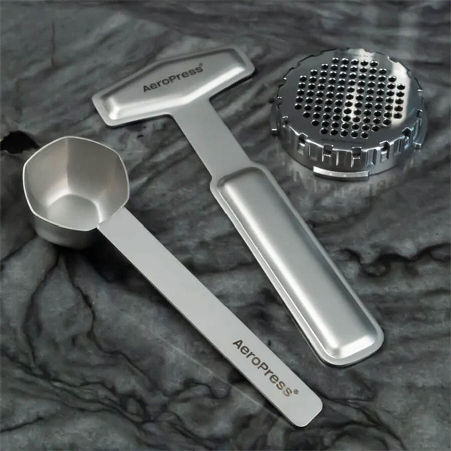 AeroPress Premium Coffee Press Kaffeebereiter aus Glas und Edelstahl