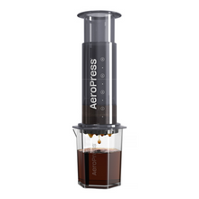 AeroPress XL Coffee Maker Kaffeebereiter, inkl. Karaffe + 100 Filtern - B-Ware (neu, unbenutzt)