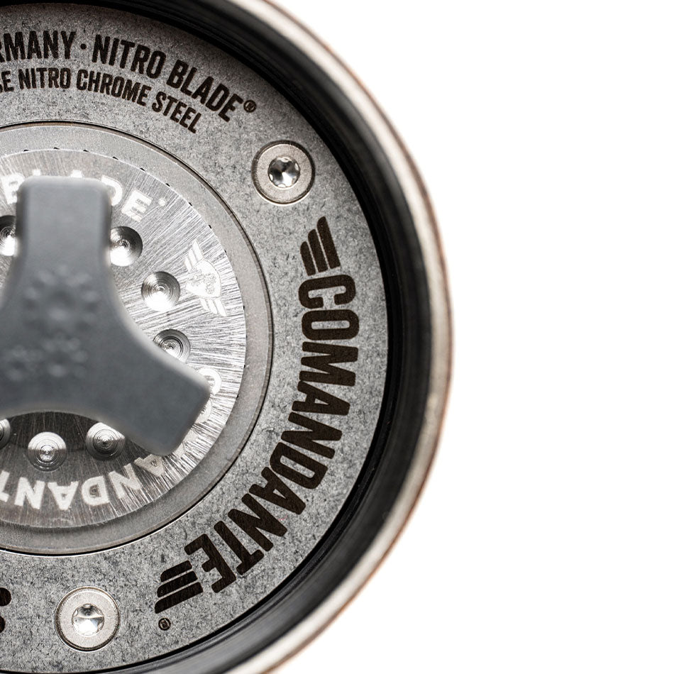 Comandante Kaffeemühle C40 MK4 Nitro Blade | Vintage Oak Royal