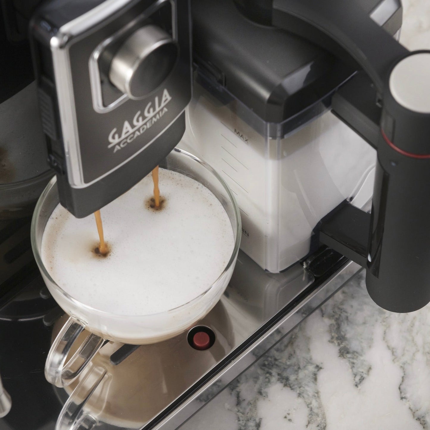 Gaggia Accademia, Zubereitung Milchgetränk