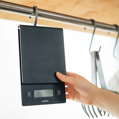 Hario V60 Drip Scale schwarze Kaffeewaage mit Timer
