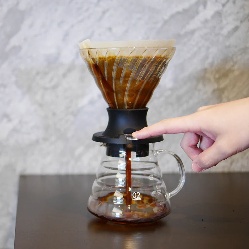 Hario V60 Switch Immersion Coffee Dripper schwarz 03