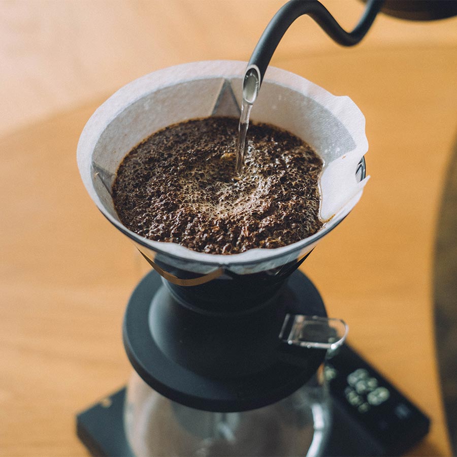 Hario V60 Handfilter Mugen x Switch Dripper Größe 02, schwarz