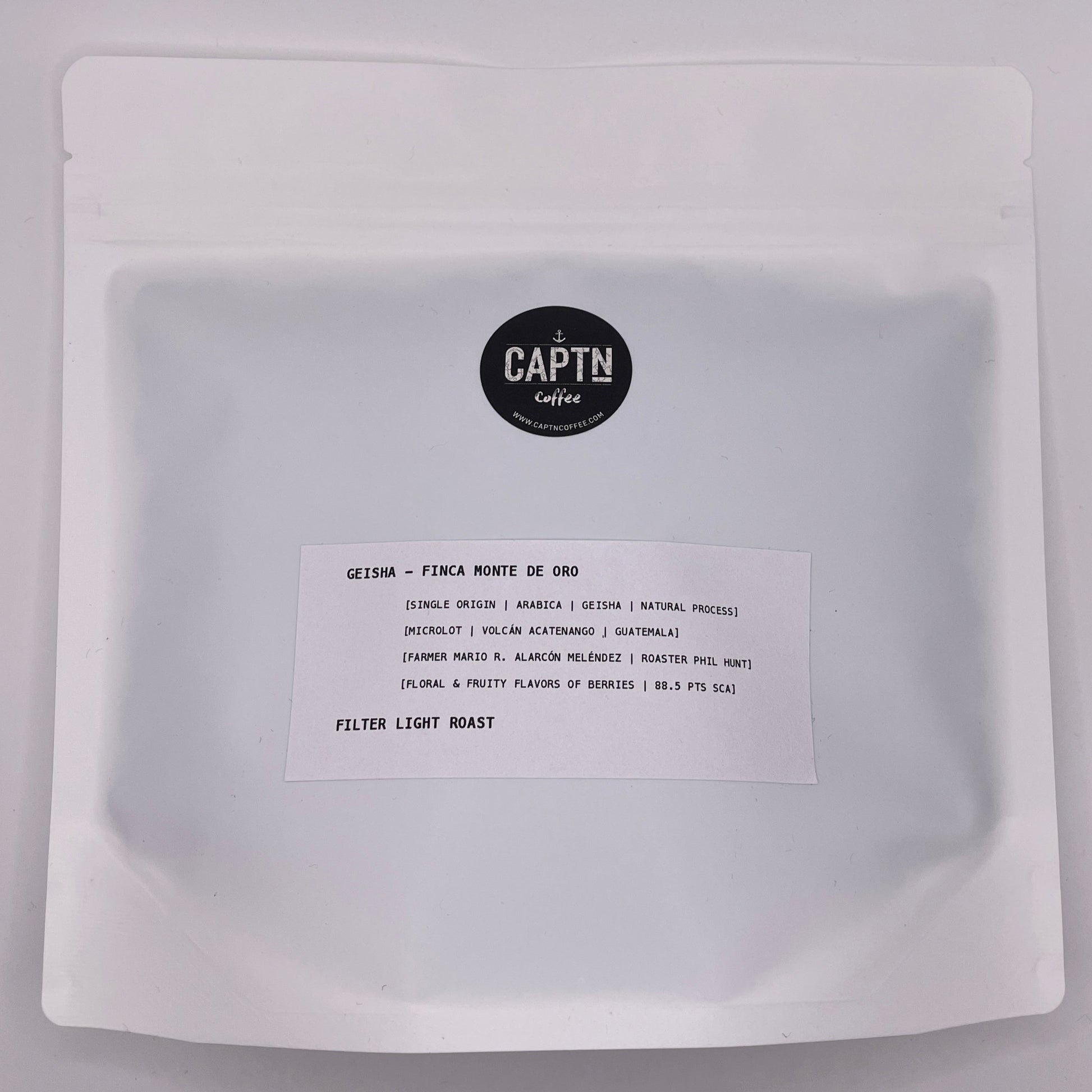 Kaffeebeutel weiß mit Geisha Bohnen