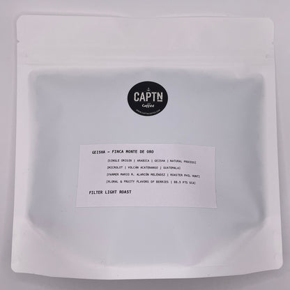 Kaffeebeutel weiß mit Geisha Bohnen