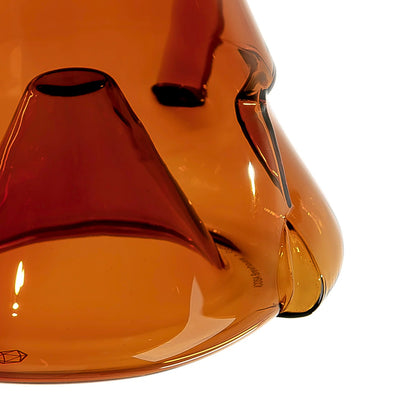 Icosa Cyclone Carafe Amber mit Aroma Peak und Aeration Waves Detail