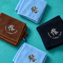 Rhinowares Barista Cloth Set Barista Tuch-Set, 4 Stück auf türkisem Hintergrund