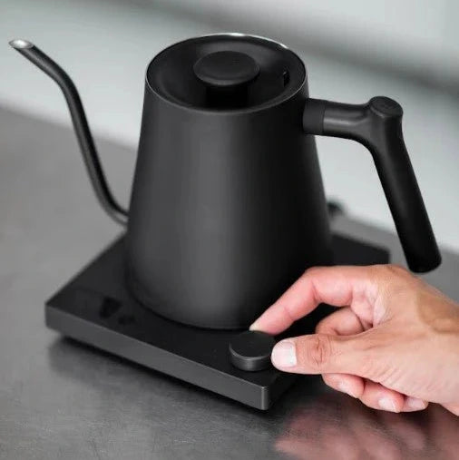 Varia Aura Smart Kettle Wasserkocher 0,8 l Black