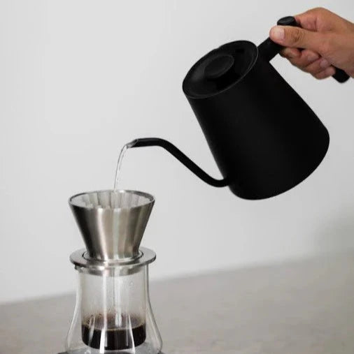 Varia Aura Smart Kettle Wasserkocher 0,8 l Black