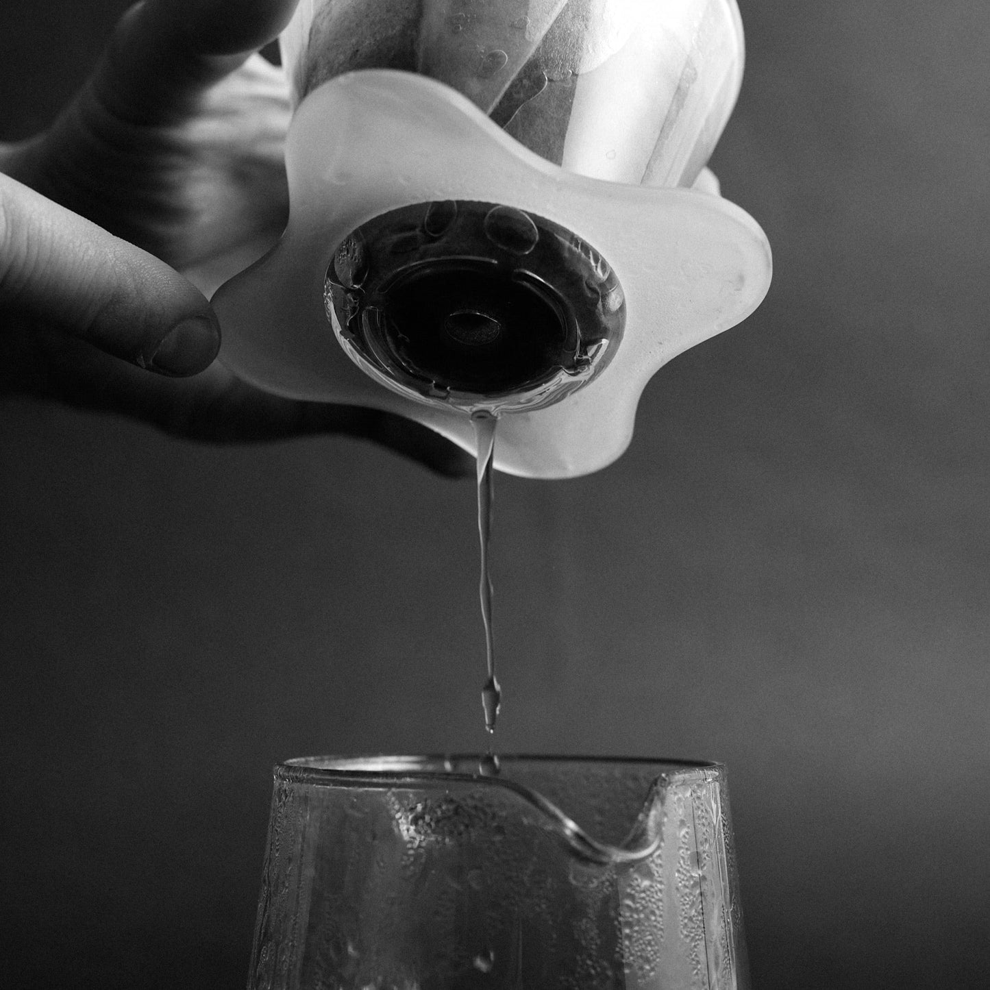 Sibarist FAST Orea V3 Papierfilter in Orea Dripper