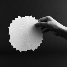 Laden Sie das Bild in den Galerie-Viewer, Sibarist FAST Origami S Papierfilter für Origami Dripper S ungefaltet