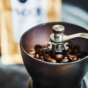 Hario Kaffeemühle Skerton Pro Bohnenbehälter