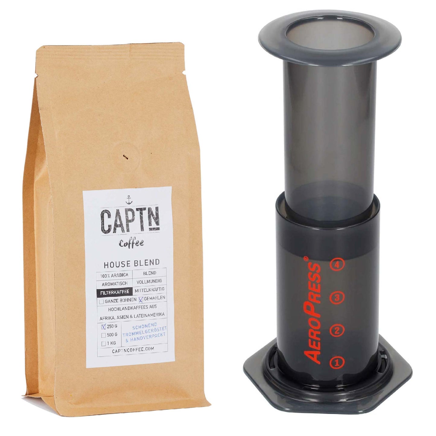 Aeropress und Kaffee im Set