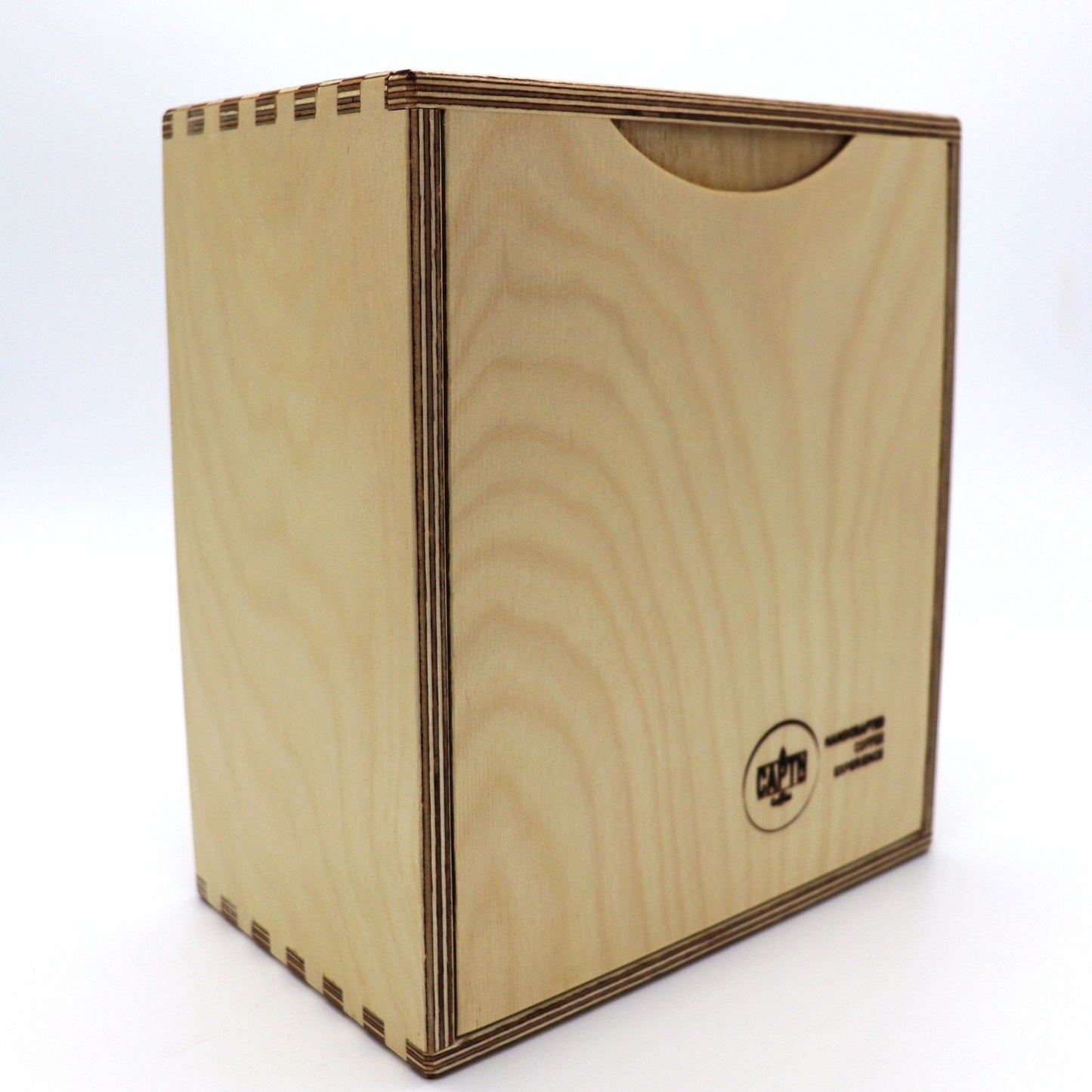 schräge Seitenansicht der AeroPress Box