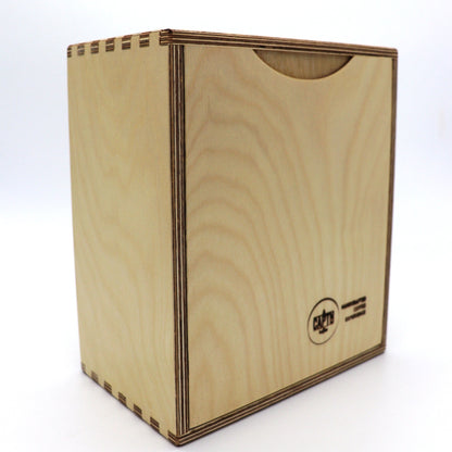 schräge Seitenansicht der AeroPress Box