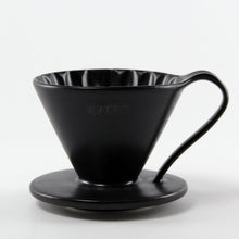 Laden Sie das Bild in den Galerie-Viewer, CAFEC Handfilter Arita Flower Dripper Cup 1 Schwarz