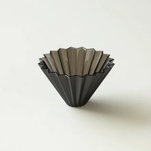 Laden Sie das Bild in den Galerie-Viewer, Origami Dripper Air S Matt Black