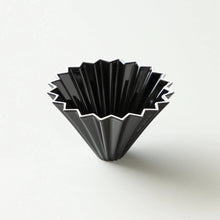 Load image into Gallery viewer, Origami Handfilter Dripper M Black
