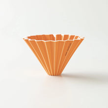 Laden Sie das Bild in den Galerie-Viewer, Origami Handfilter Dripper M Orange