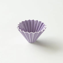 Laden Sie das Bild in den Galerie-Viewer, Origami Handfilter Dripper S - Made in Japan