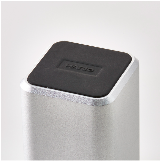 Hario Kaffeemühle Prism mit Gummifuß