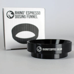 Rhinowares Espresso Dosing Funnel 58 mm schwarz mit Verpackung